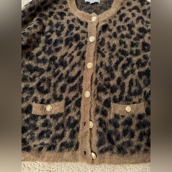 JCrew Brushed sweater lady jacket in leopard print Size Small - Picture 4 of 5